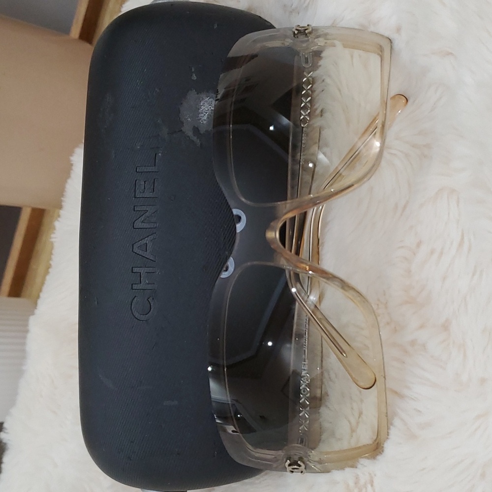 🕶 RARE! 100% Authentic Chanel Vintage Sunglasses